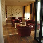 Grand Hotel