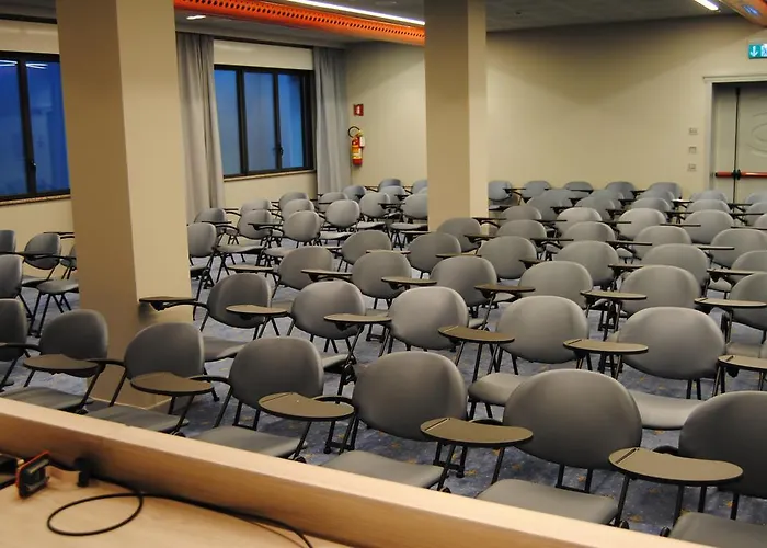 Ξενοδοχείο Grand Φορλί