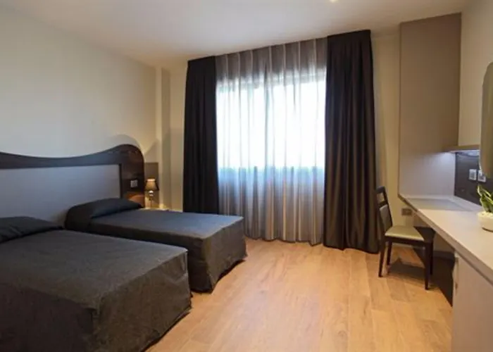 Ξενοδοχείο Grand