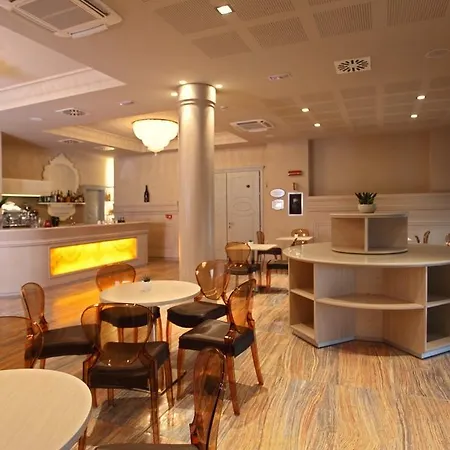 Grand 4* Forli