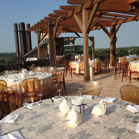 Hotel Grand 4*