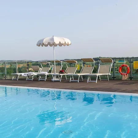 Grand Hotel 4*