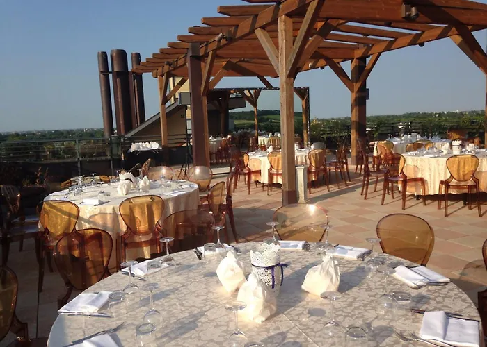 فندق Grand فورلي